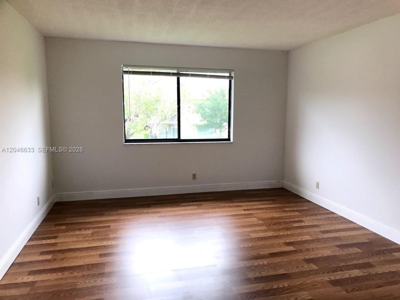 369 Lakeview Dr, Unit 203, Weston, FL 33326 Photo