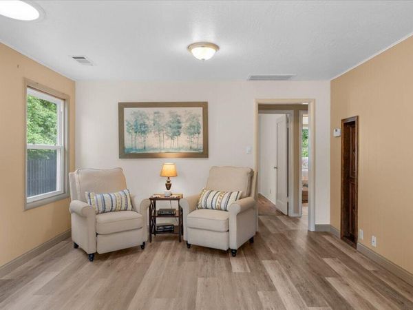 363 E Hersey Street, Ashland, OR 97520