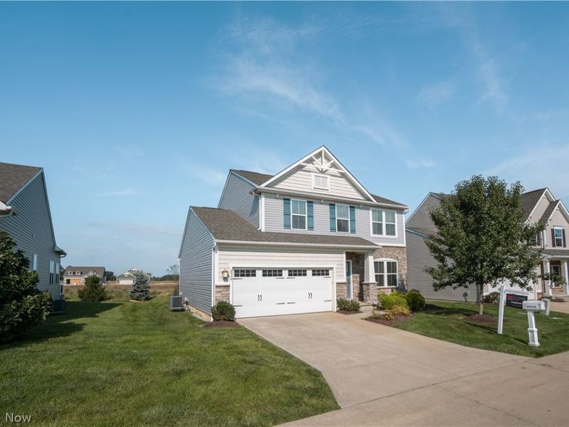 6534 Wisteria Lane, Medina, OH 44256 Photo 2