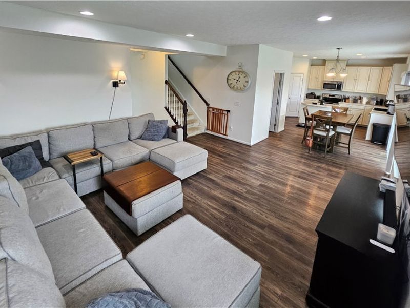 6534 Wisteria Lane, Medina, OH 44256 Photo 6