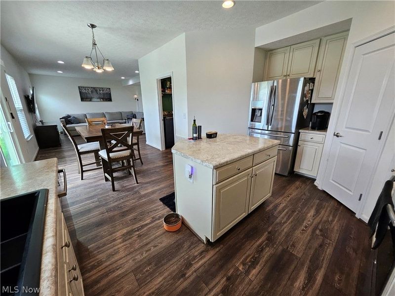 6534 Wisteria Lane, Medina, OH 44256 Photo 8