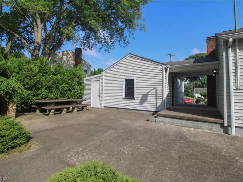 2497 Rosewae Drive, Youngstown, OH 44511 Photo 25