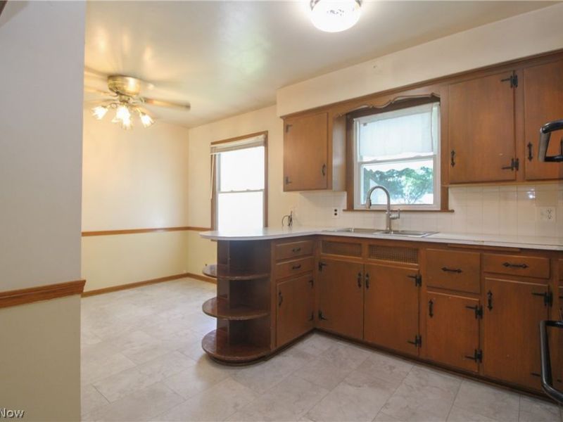 2497 Rosewae Drive, Youngstown, OH 44511 Photo 6
