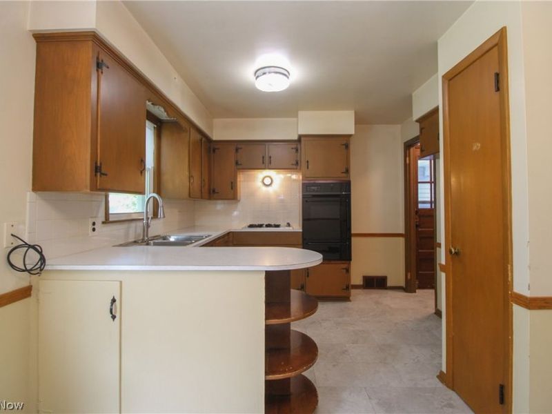 2497 Rosewae Drive, Youngstown, OH 44511 Photo 8
