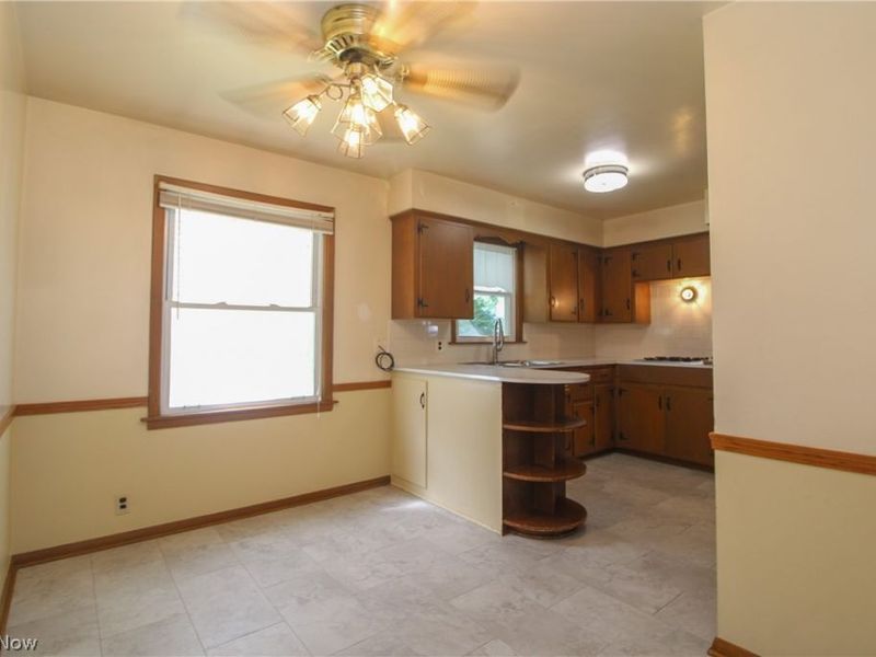 2497 Rosewae Drive, Youngstown, OH 44511 Photo 9