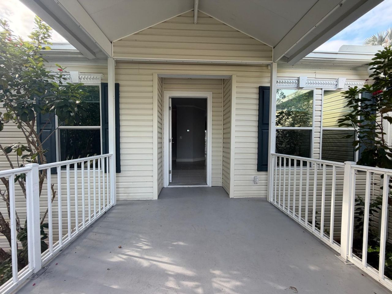 4165 3rd Court, Atlantis, FL 33462 Photo