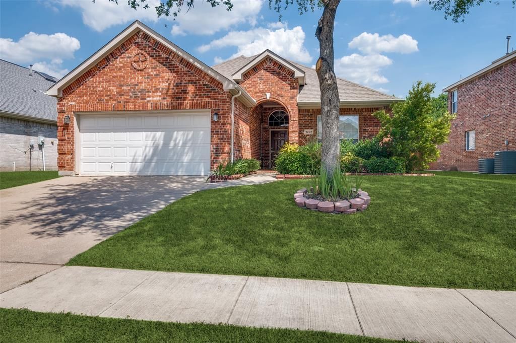 3208 Serpis, Grand Prairie, TX 75054 Main Photo