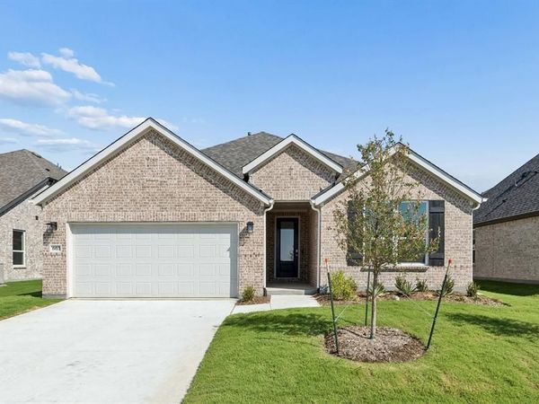 663 Pistachio Parkway, Forney, TX 75126