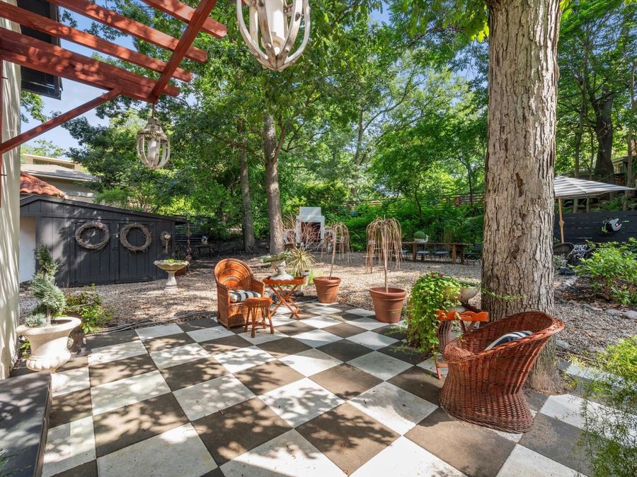 Property Image 36
