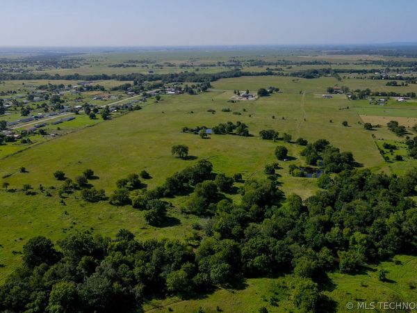 E 186th Street North , Skiatook, OK 74070