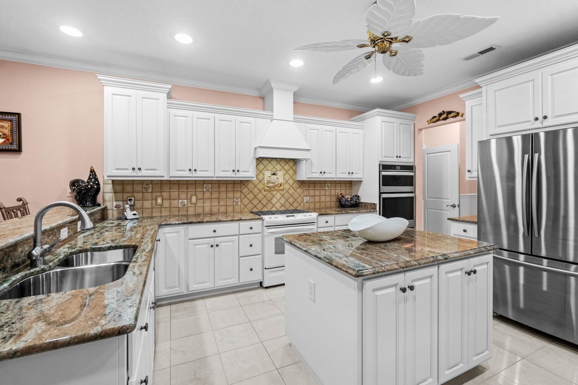 3115 Hermitage Dr. Photo 14