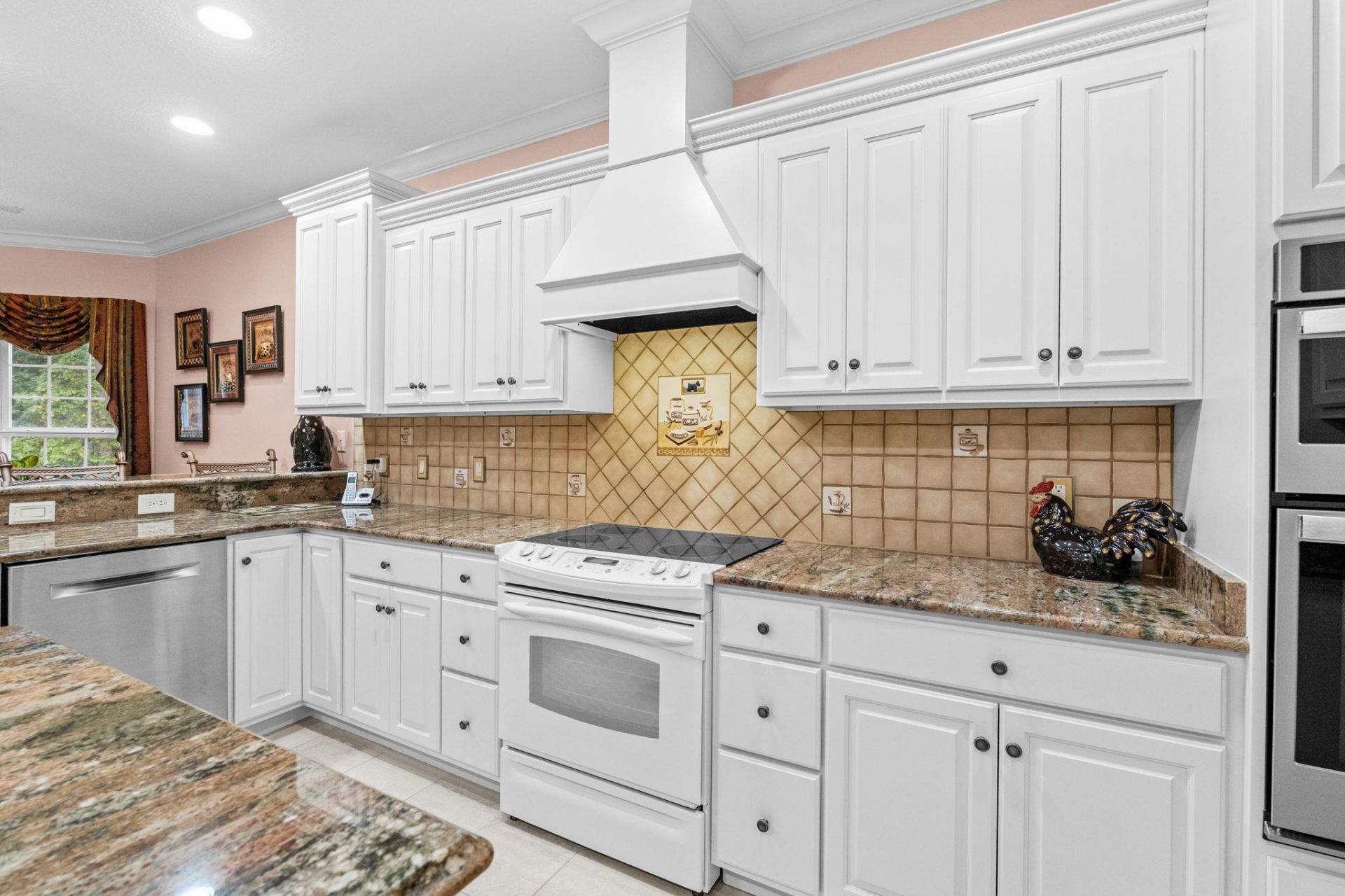 3115 Hermitage Dr. Photo 15