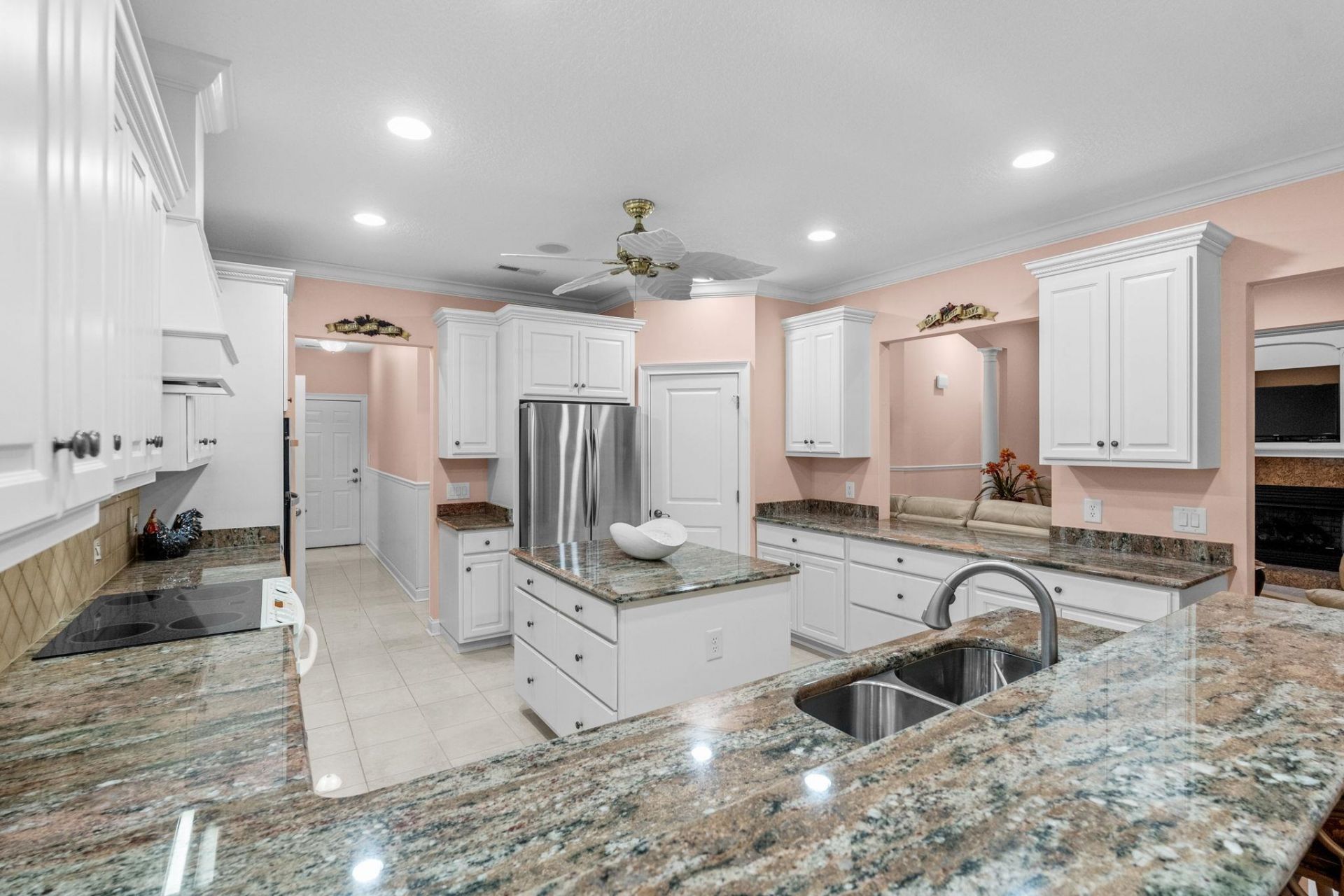 3115 Hermitage Dr. Photo 16