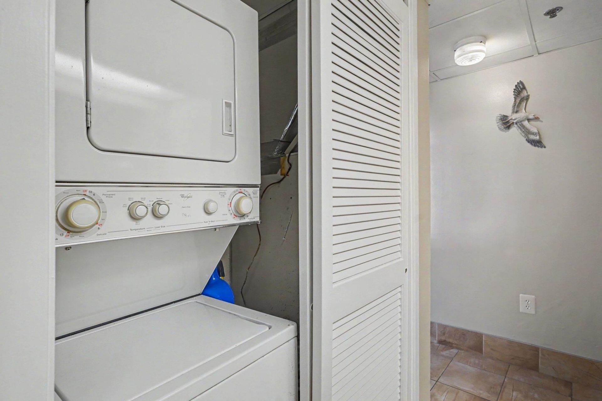 9550 Shore Dr.  Photo 23