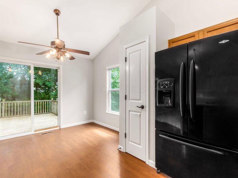 4481 Glenwood Spring Court, Columbus, OH 43228 Photo 15