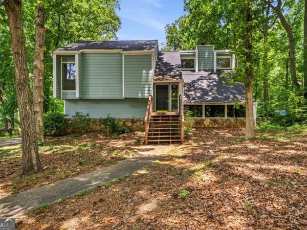 1951 Kinridge Road, Marietta, GA 30062
