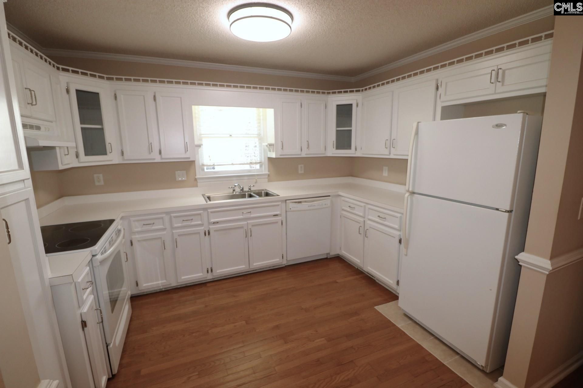 1110 Indigo Avenue  Photo 14