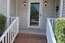 1110 Indigo Avenue  photo 4