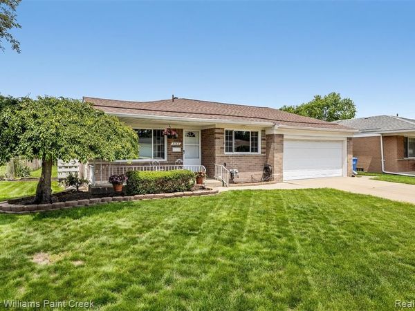 5153 Busch Avenue, Warren, MI 48091