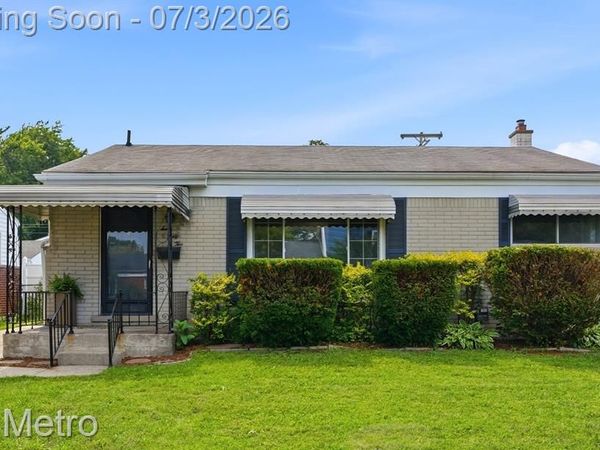 732 Hecht Drive, Madison Heights, MI 48071