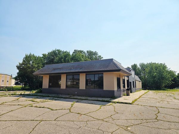 586 SW 1st Street , Montevideo, MN 56265