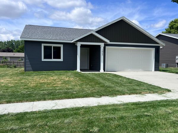 1423 Sunrise Avenue SE, Rochester, MN 55904