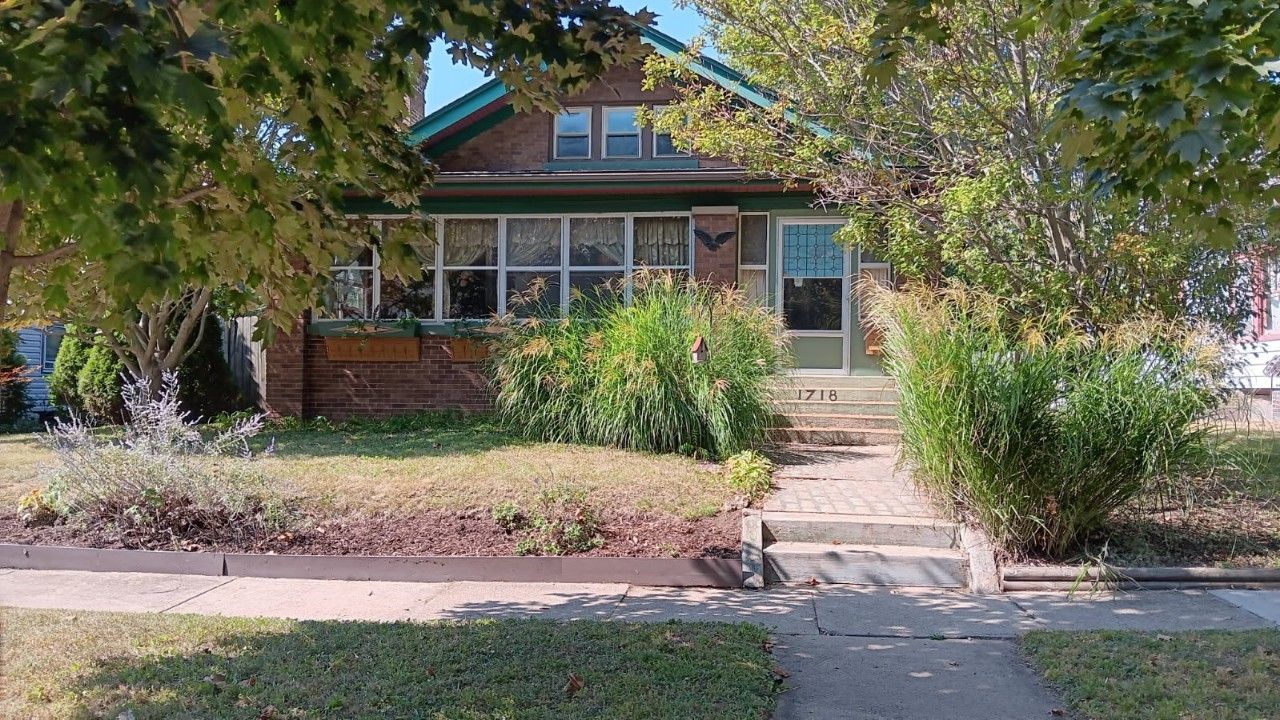 1718 Douglas Street , Rockford, IL 61103 Main Photo
