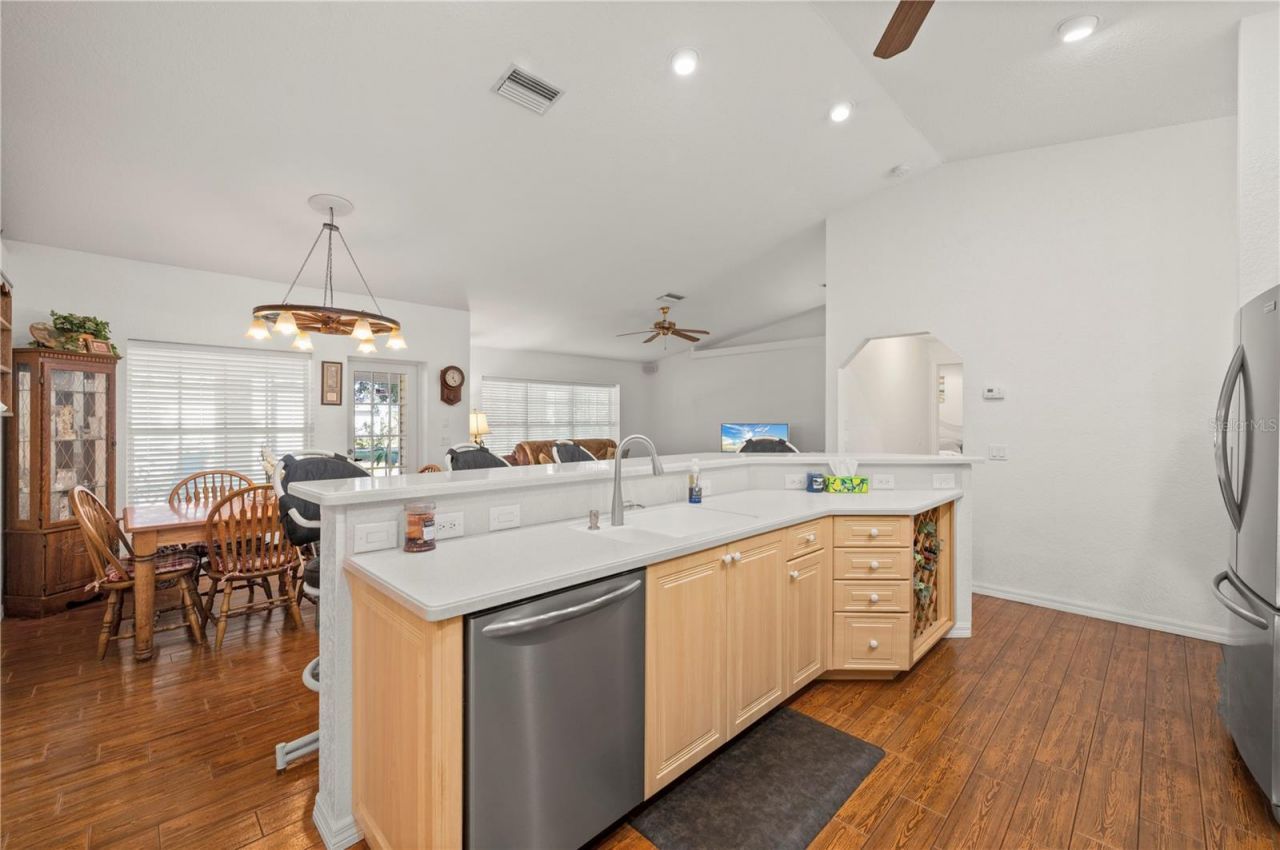 569 Rio Vista Avenue , Punta Gorda, FL 33982 Photo