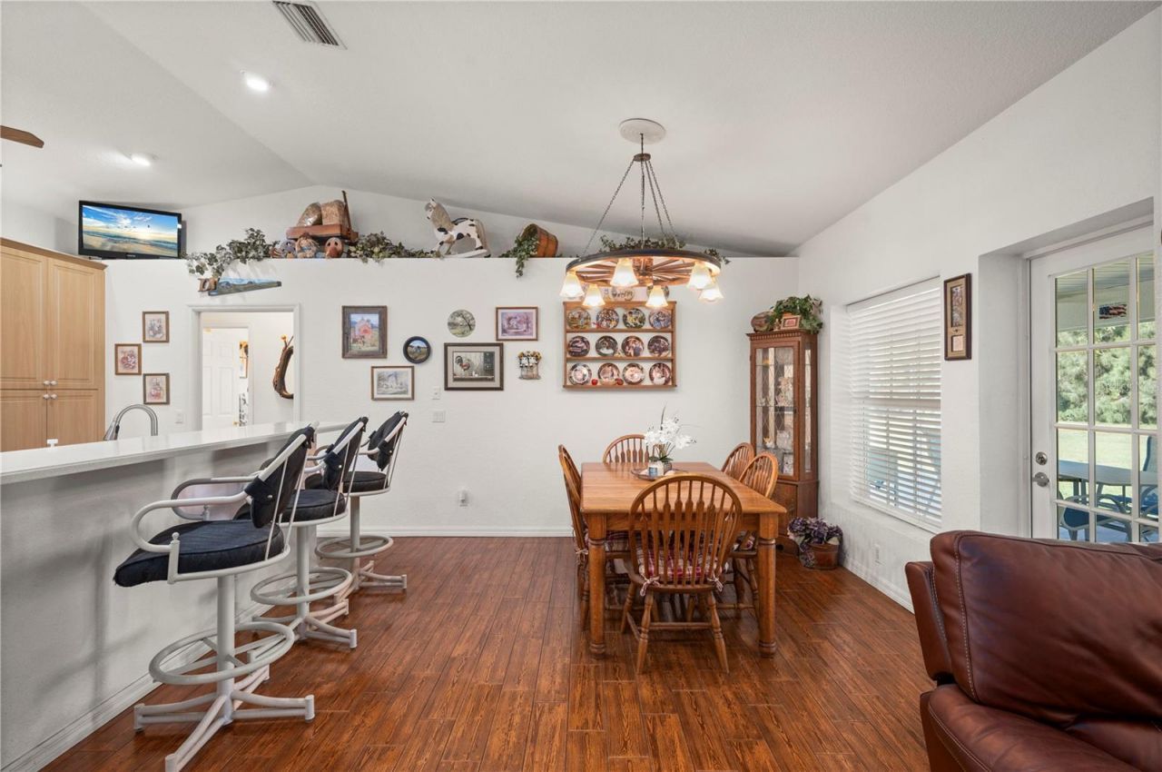 569 Rio Vista Avenue , Punta Gorda, FL 33982 Photo