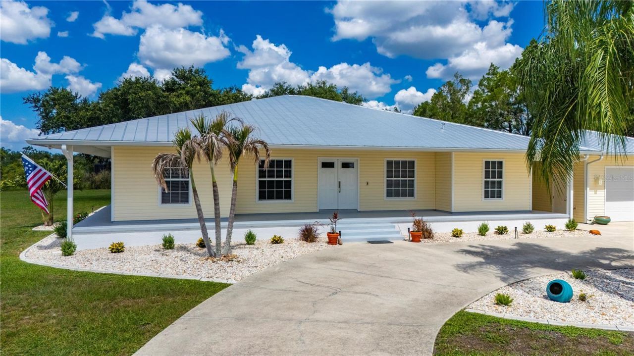 569 Rio Vista Avenue , Punta Gorda, FL 33982 Photo