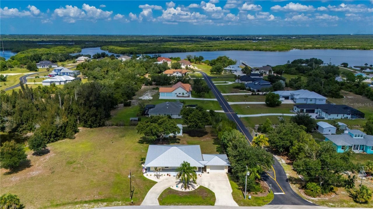 569 Rio Vista Avenue , Punta Gorda, FL 33982 Photo