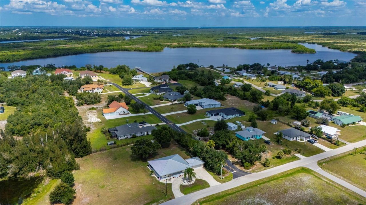569 Rio Vista Avenue , Punta Gorda, FL 33982 Photo