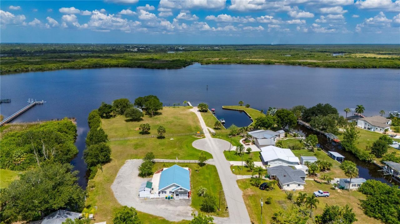 569 Rio Vista Avenue , Punta Gorda, FL 33982 Photo
