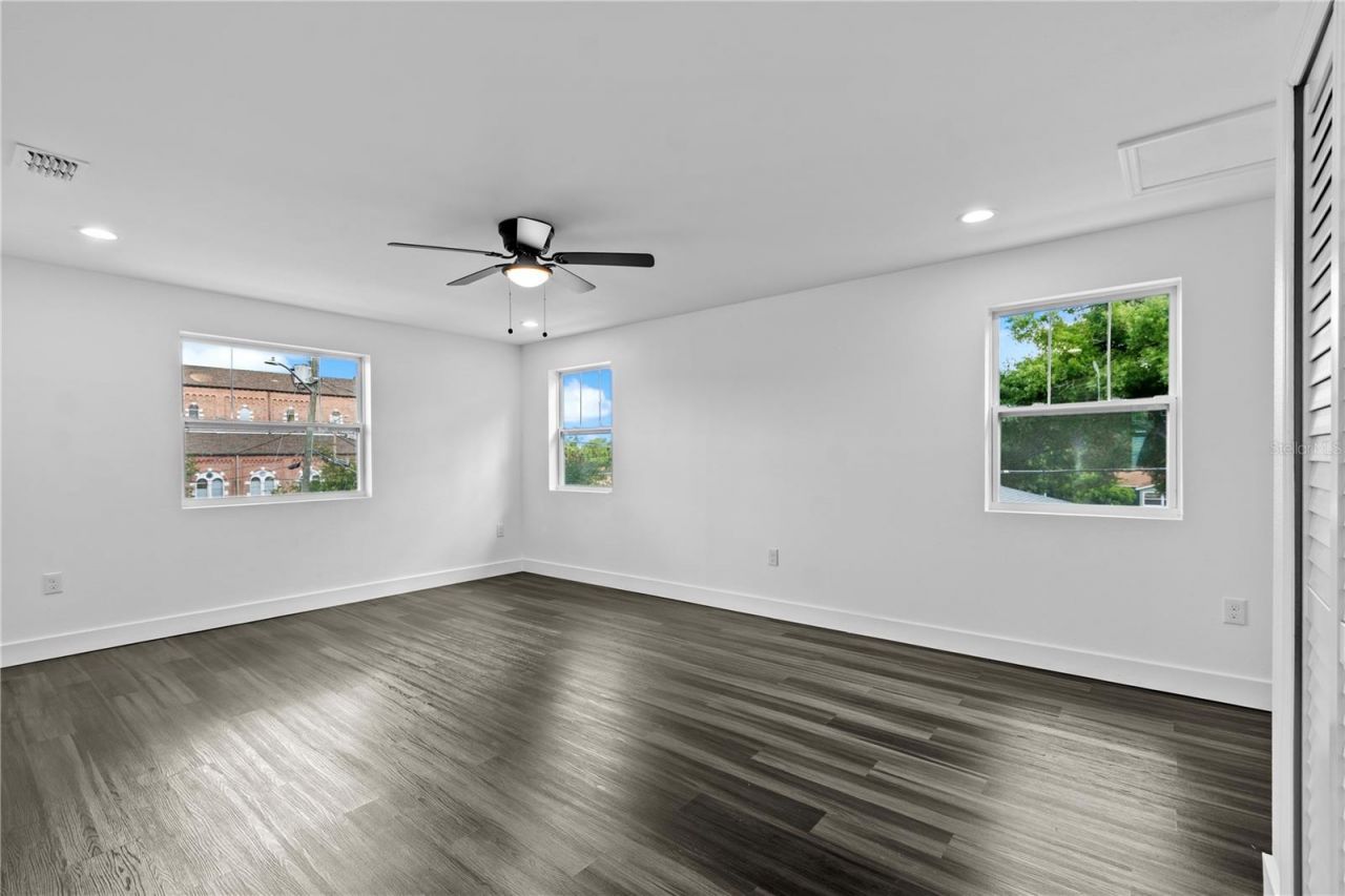 2141 Upton Court S, Saint Petersburg, FL 33712 Photo