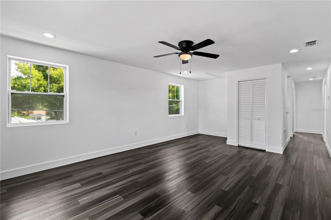2141 Upton Court S, Saint Petersburg, FL 33712 Photo