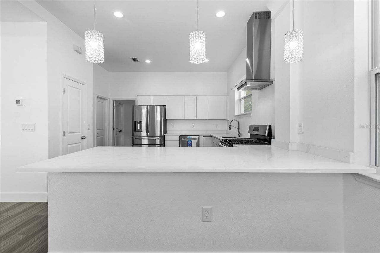 2141 Upton Court S, Saint Petersburg, FL 33712 Photo