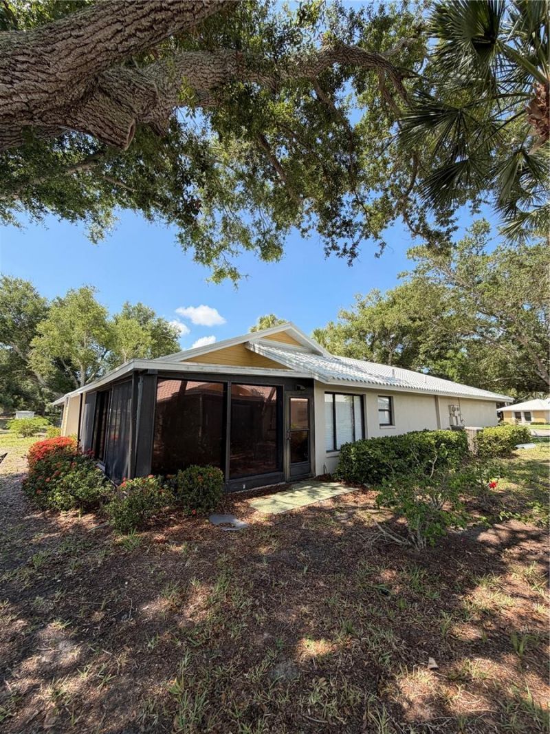 339 Pembroke Lane S, Unit 228, Venice, FL 34293 Photo