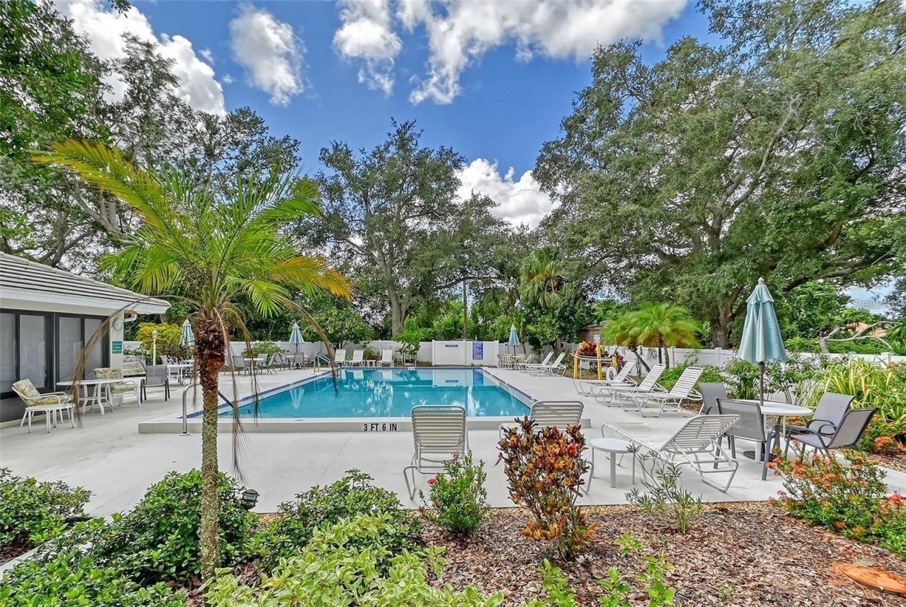 339 Pembroke Lane S, Unit 228, Venice, FL 34293 Photo