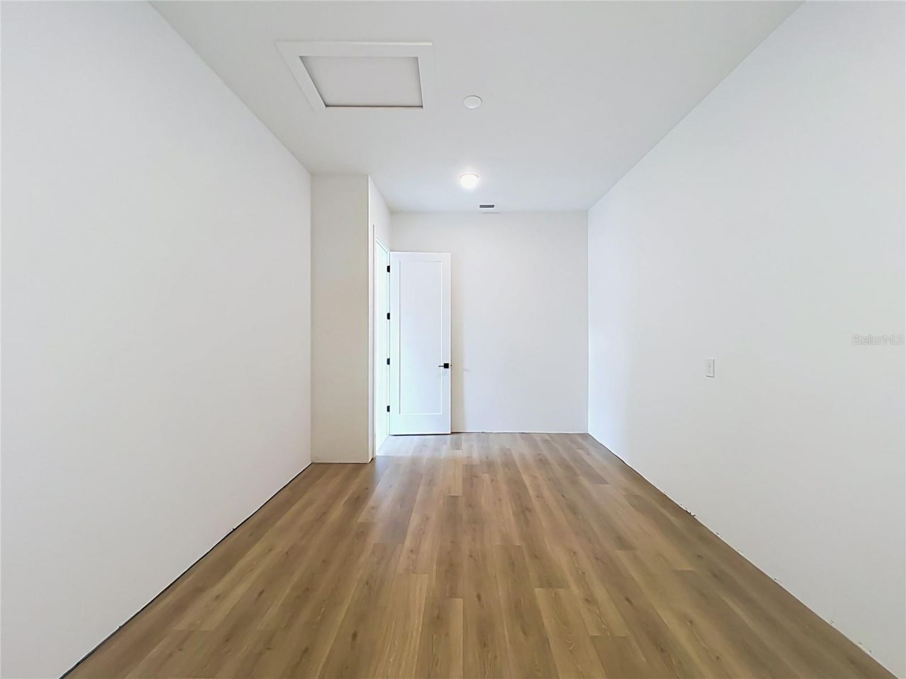 1205 Falcon Drive, Orlando, FL 32803 Photo