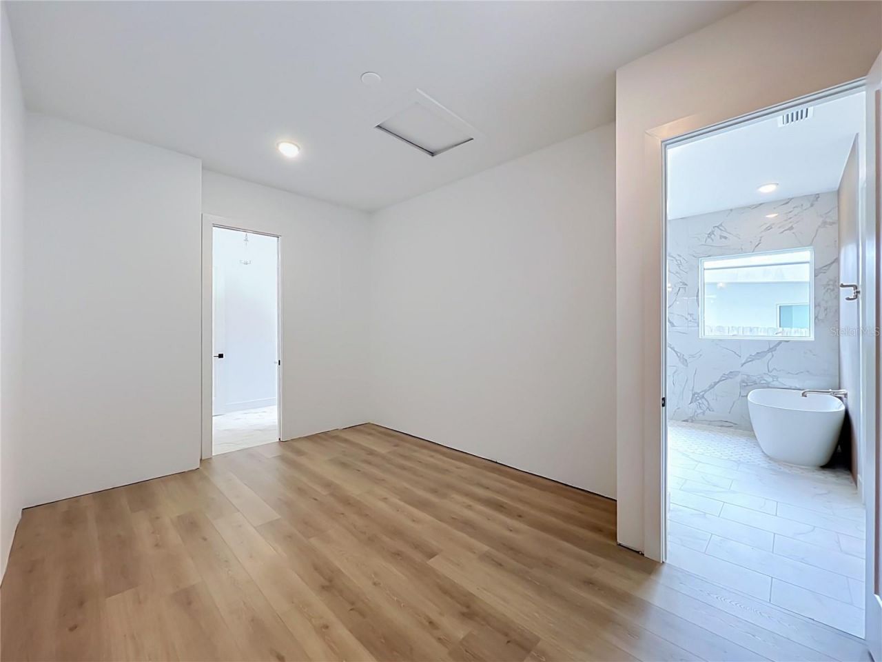 1205 Falcon Drive, Orlando, FL 32803 Photo