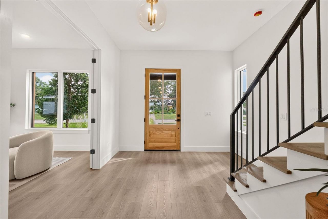 1205 Falcon Drive, Orlando, FL 32803 Photo