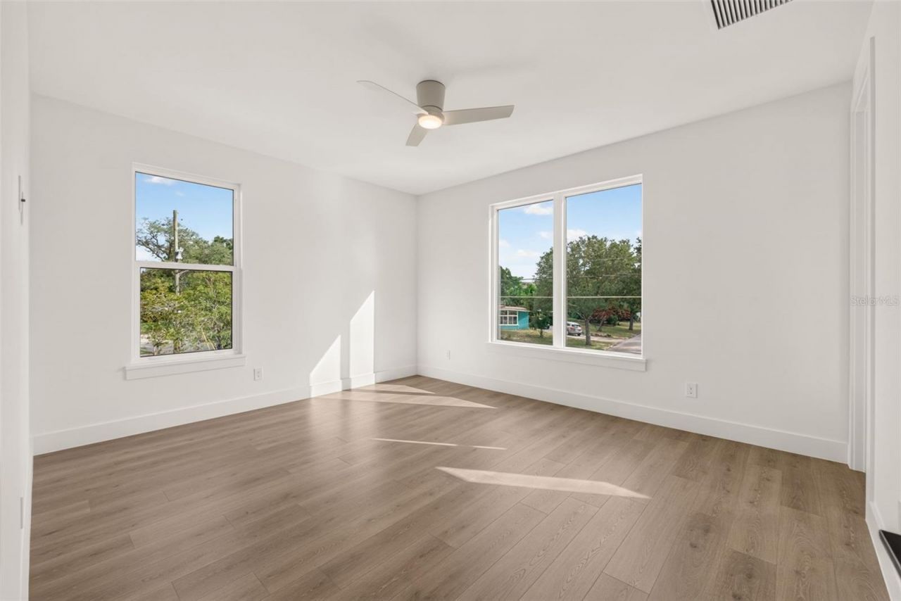 1205 Falcon Drive, Orlando, FL 32803 Photo