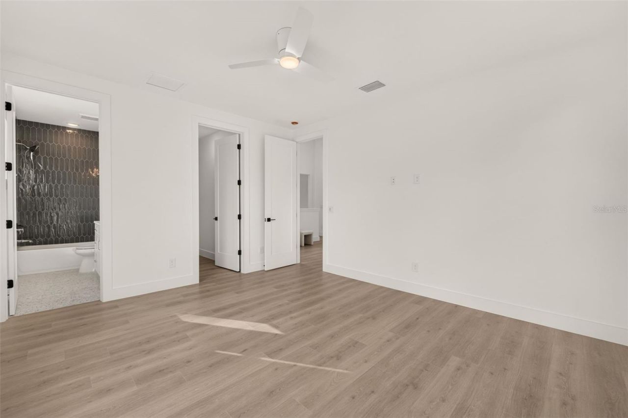 1205 Falcon Drive, Orlando, FL 32803 Photo