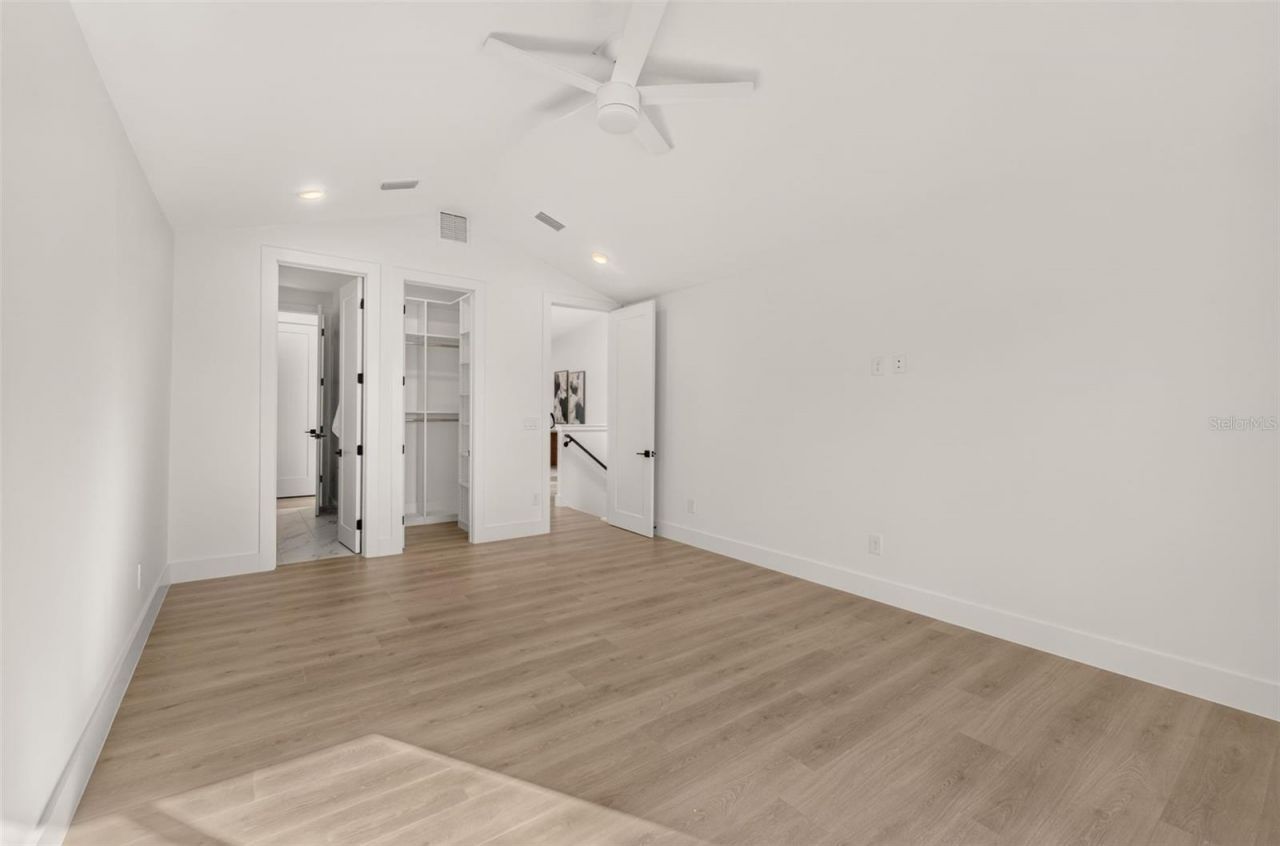 1205 Falcon Drive, Orlando, FL 32803 Photo