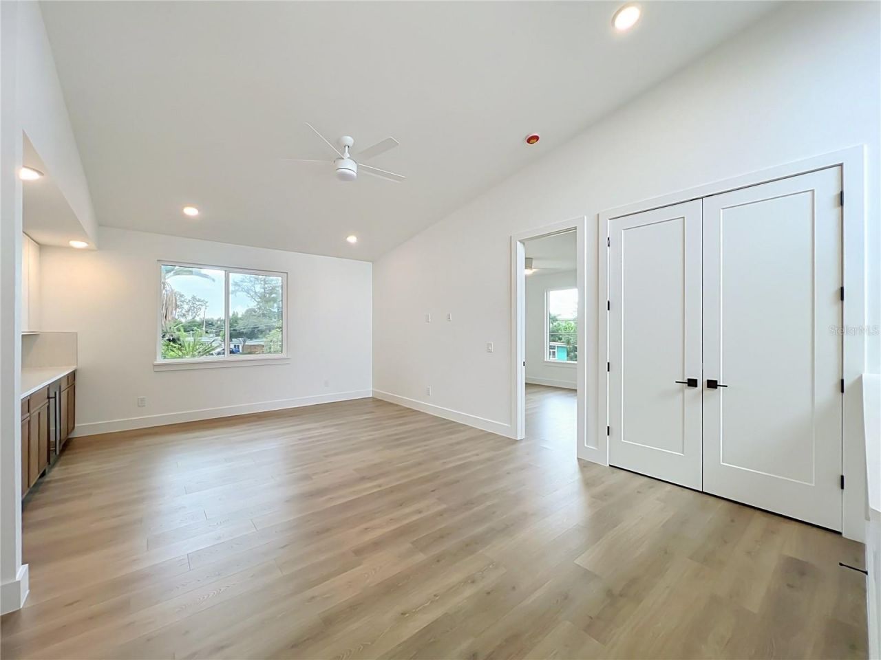 1205 Falcon Drive, Orlando, FL 32803 Photo