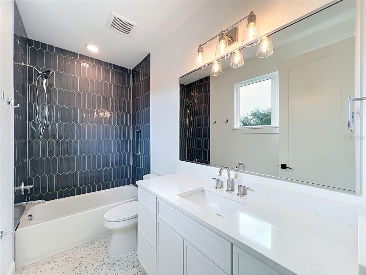 1205 Falcon Drive, Orlando, FL 32803 Photo