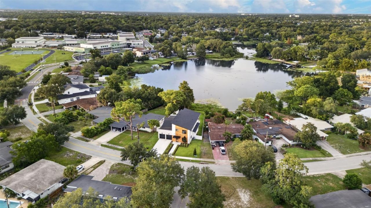 1205 Falcon Drive, Orlando, FL 32803 Photo