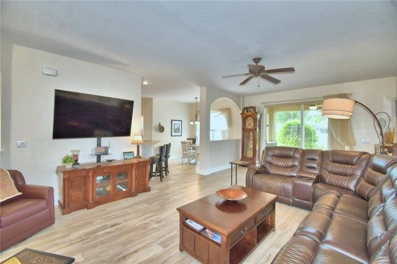 112 Waterview Circle, Auburndale, FL 33823 Photo