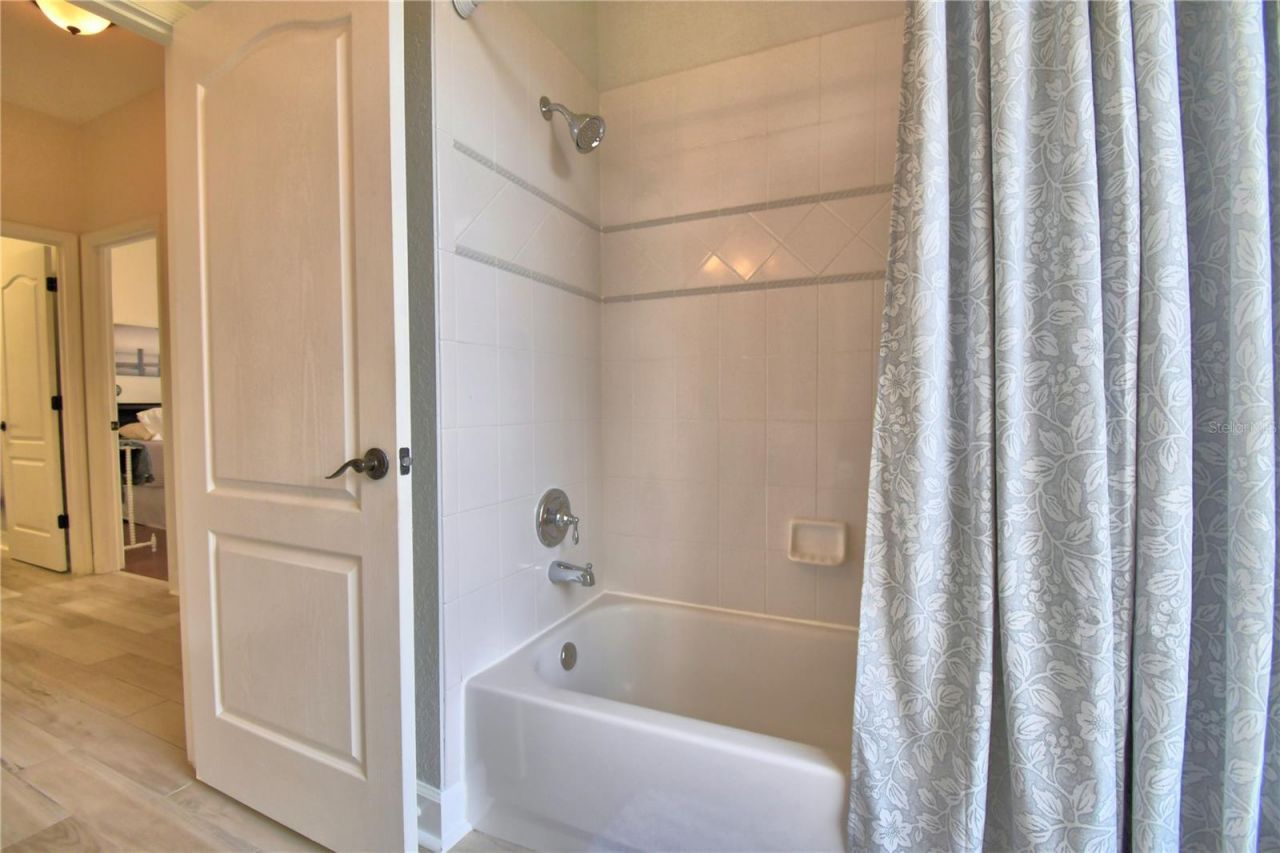 112 Waterview Circle, Auburndale, FL 33823 Photo