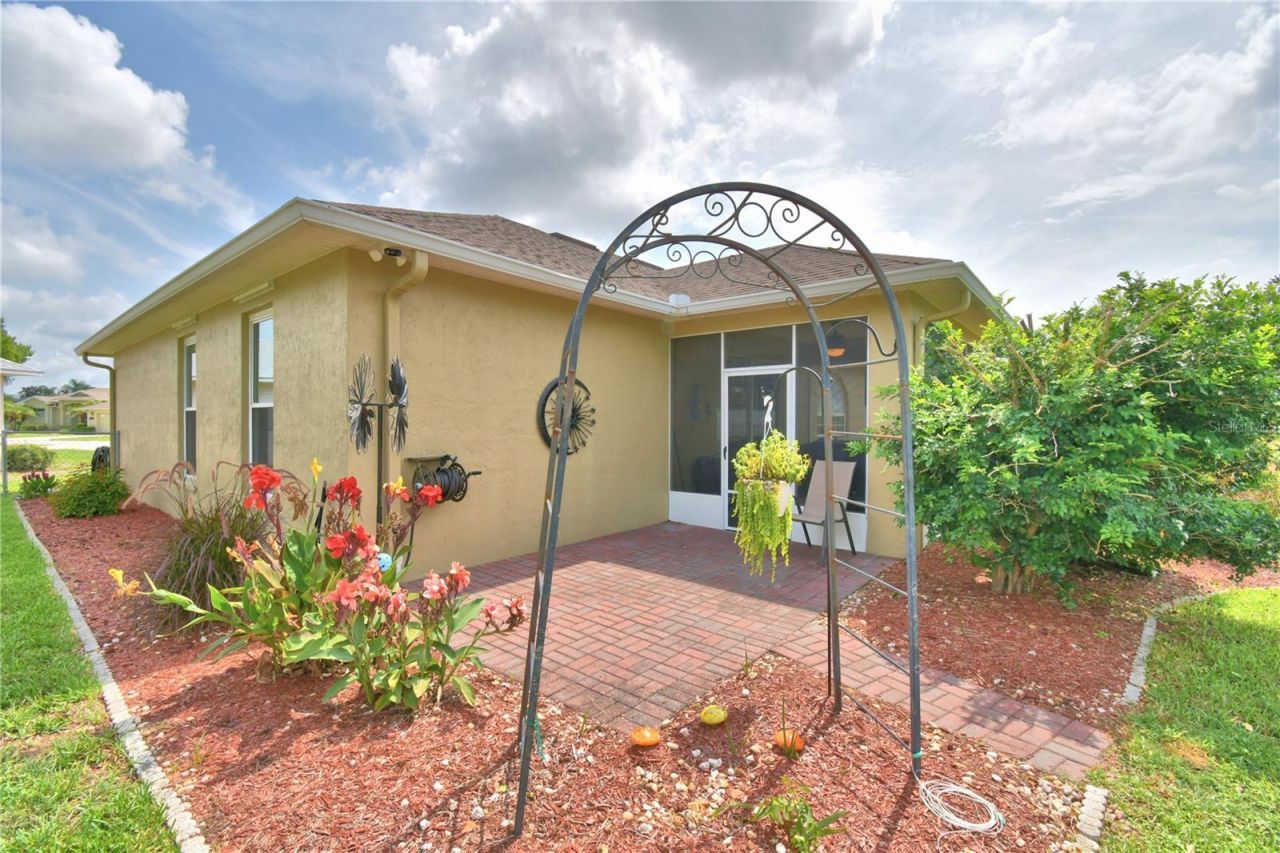 112 Waterview Circle, Auburndale, FL 33823 Photo